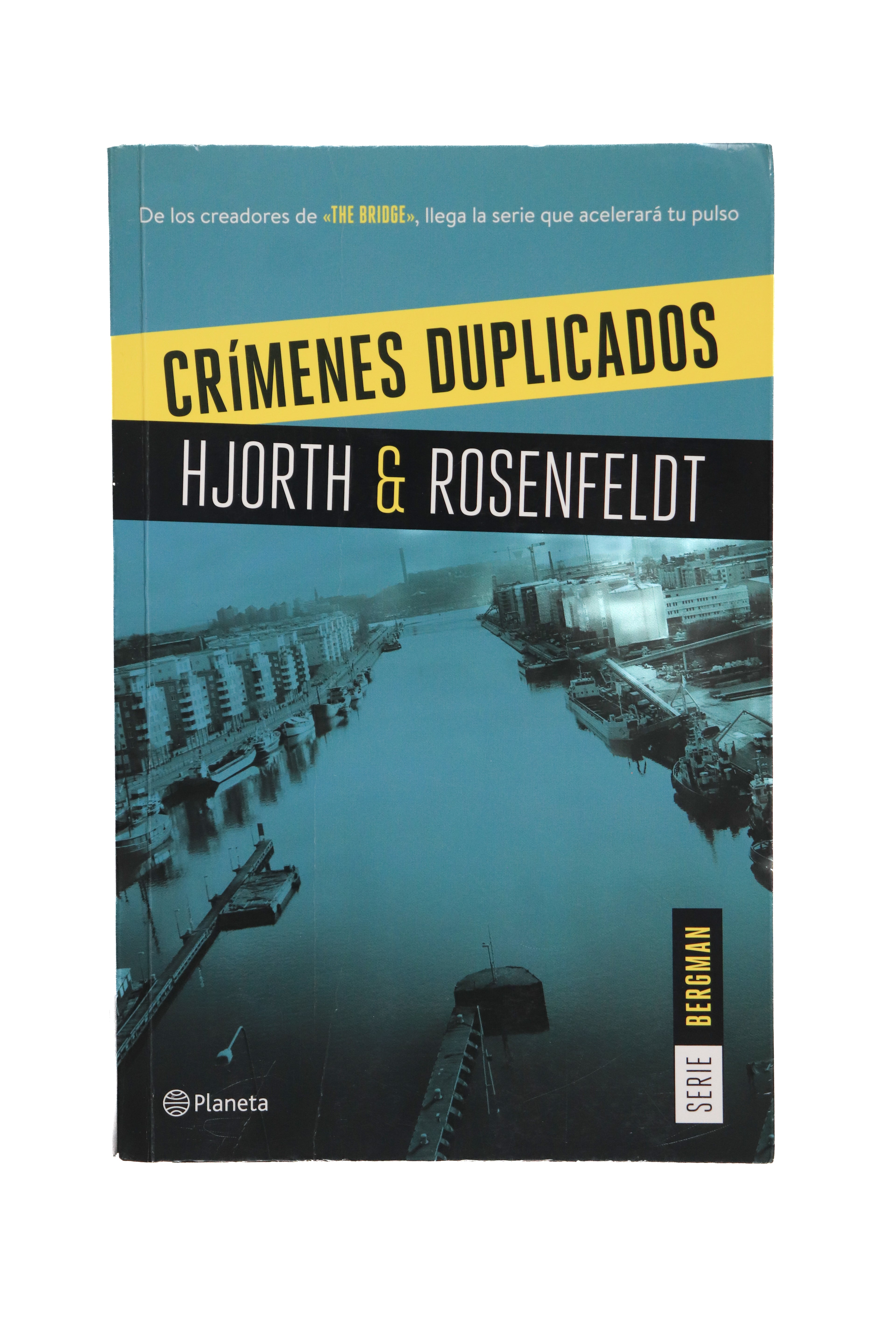 Crímenes duplicados - Bueno