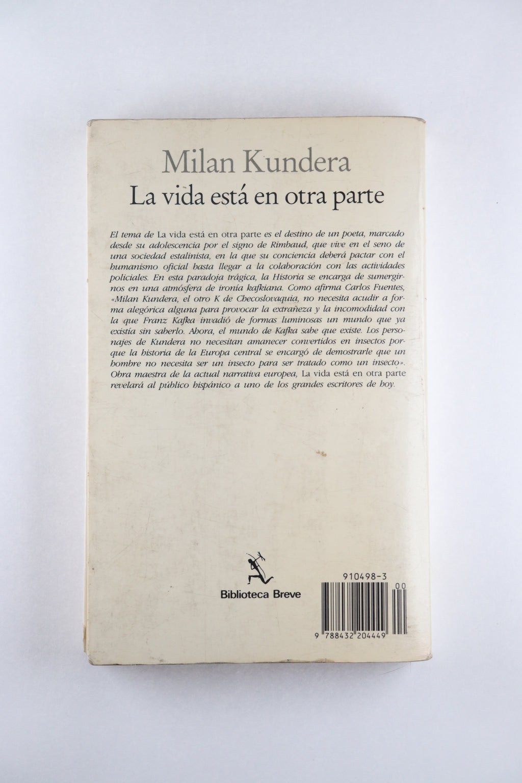 La vida está en otra parte - Aceptable