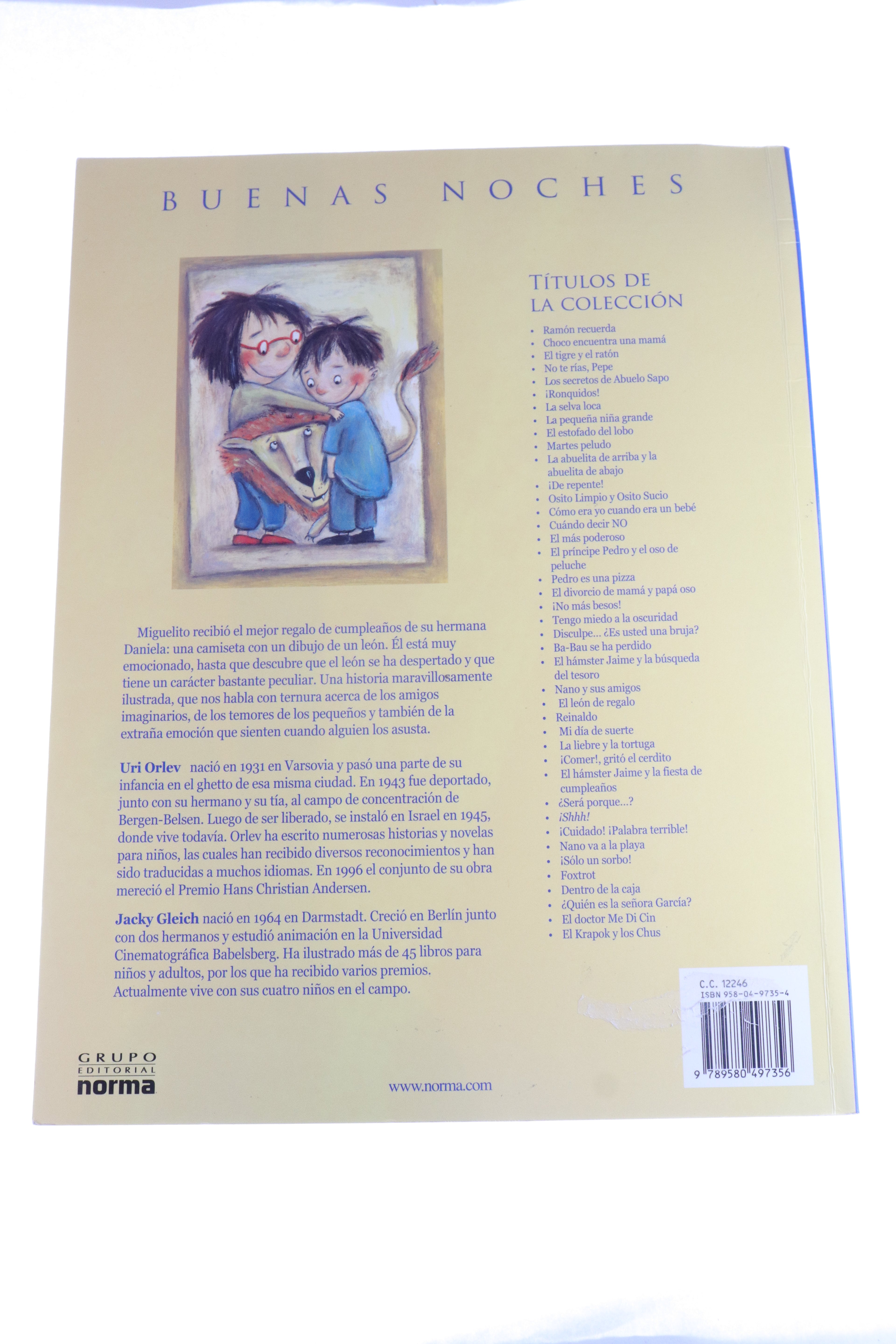 El león de regalo - Bueno